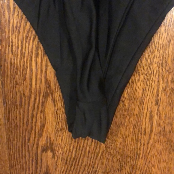 Bodysuit black with cut outs size medium - Picture 4 of 6